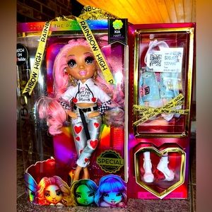 Rainbow High Kia Hart Special Edition Fashion Doll